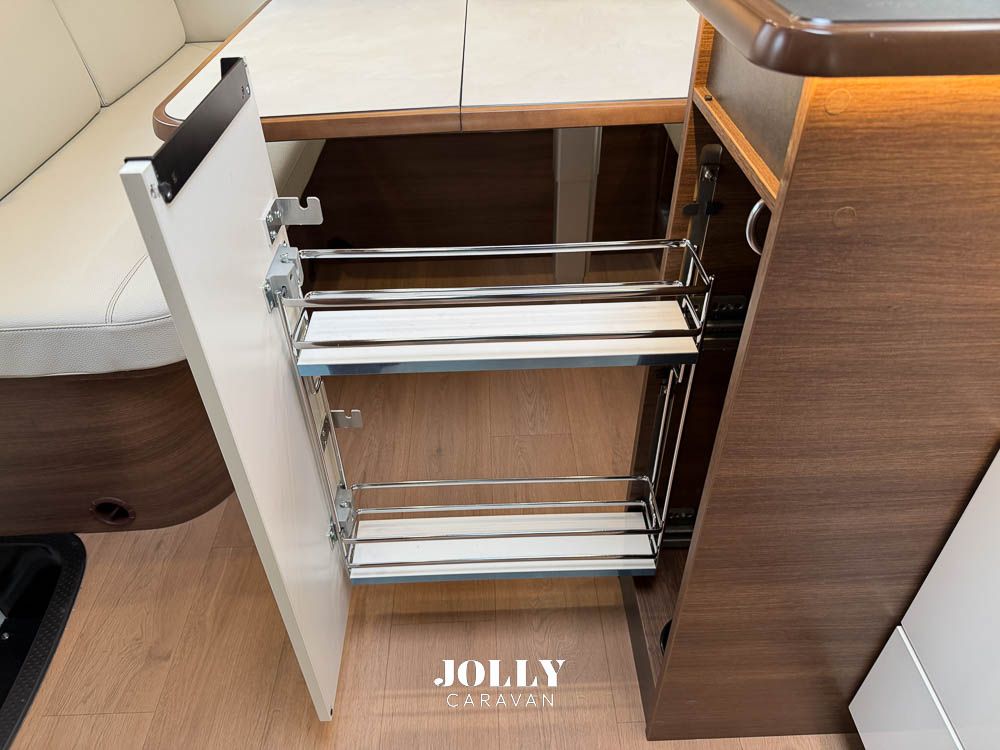 RAPIDO 854F GARAG - Motorhome Usato Padova Motorhome Usato Veneto - Jolly Caravan -26.jpg